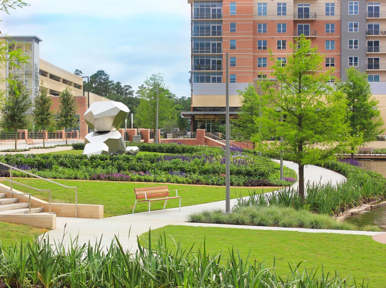 Mixed-Use spaces outdoor landscaping