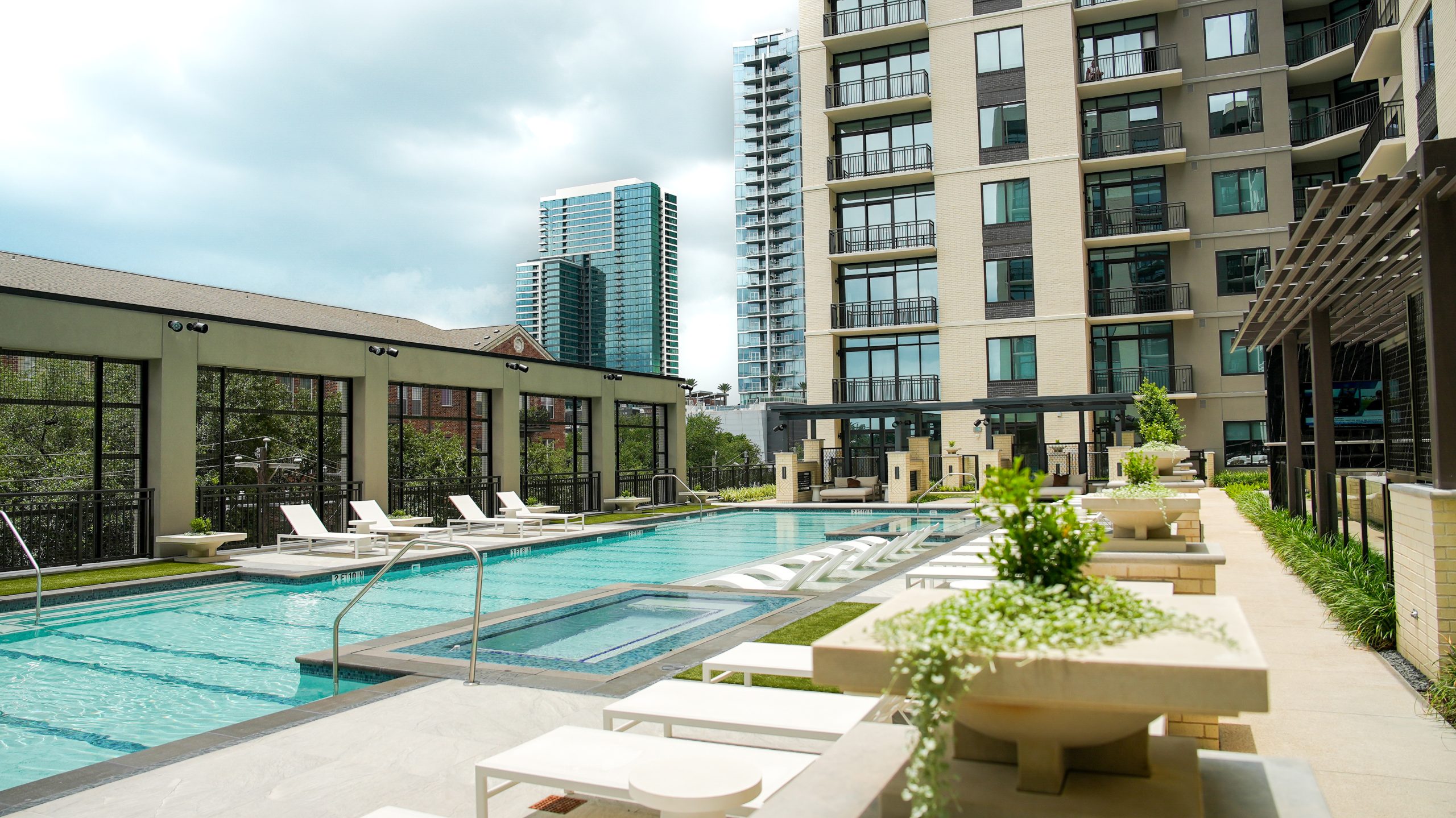 Rone Residences